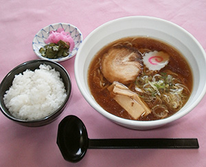 しょうゆラーメン